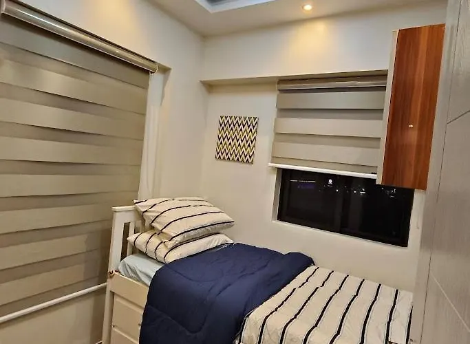 Luxury 2br Near Naia *